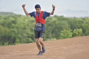 BIB: 839
                            <button type="button" onclick="openModal(5108090)" class="btn btn-primary btn-sm float-right btn-popup" data-toggle="modal" data-target=".modal-high-quality">
                        <i class="fas fa-shopping-cart"></i> Add to Cart
                    </button>
                                            <button type="button" onclick="isThisMe(5108090, true)" class="btn btn-success btn-sm float-right btn-popup btn-isme hidden" data-toggle="tooltip" data-placement="bottom" title="นี่คือรูปของคุณใช่ไหม คลิกที่นี่เพื่อเอาเข้าอัลบั้ม">
                        <i class="fas fa-plus"></i> Add to album
                    </button>
                    <button type="button" onclick="isThisMe(5108090, false)" class="btn btn-warning btn-sm float-right btn-popup btn-isnotme hidden">
                        <i class="fas fa-ban"></i> Remove from album
                    </button>